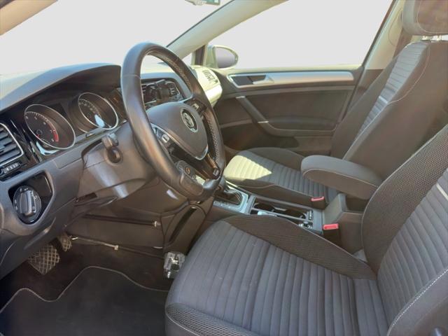 Volkswagen Golf Comfortline DSG Veigl Compact 2 Commander