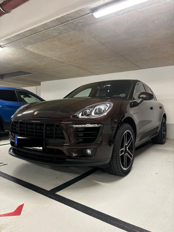 Image of Porsche Macan