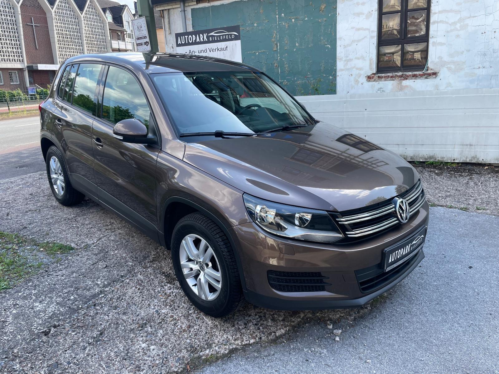 Volkswagen Tiguan 1.4 TSI DSG Trend & Fun BMT /1.Hand /SHZ.
