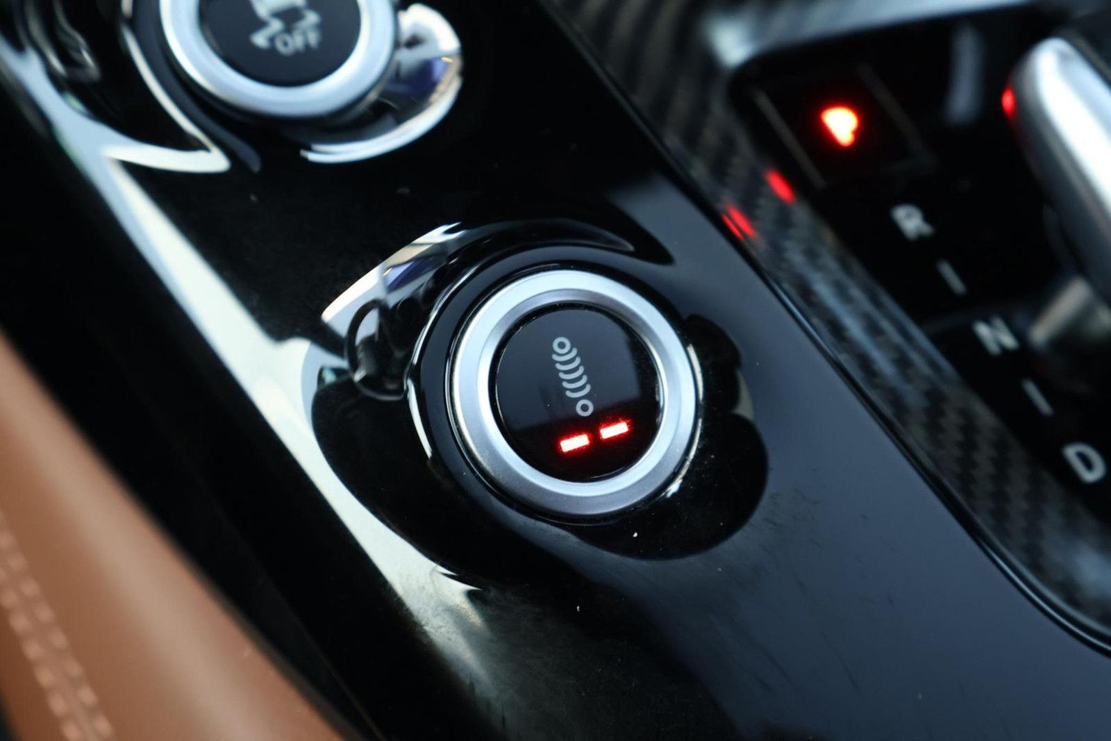 Mercedes-Benz AMG GT 4.0 S / Burmester / Panorama / Carbon / P