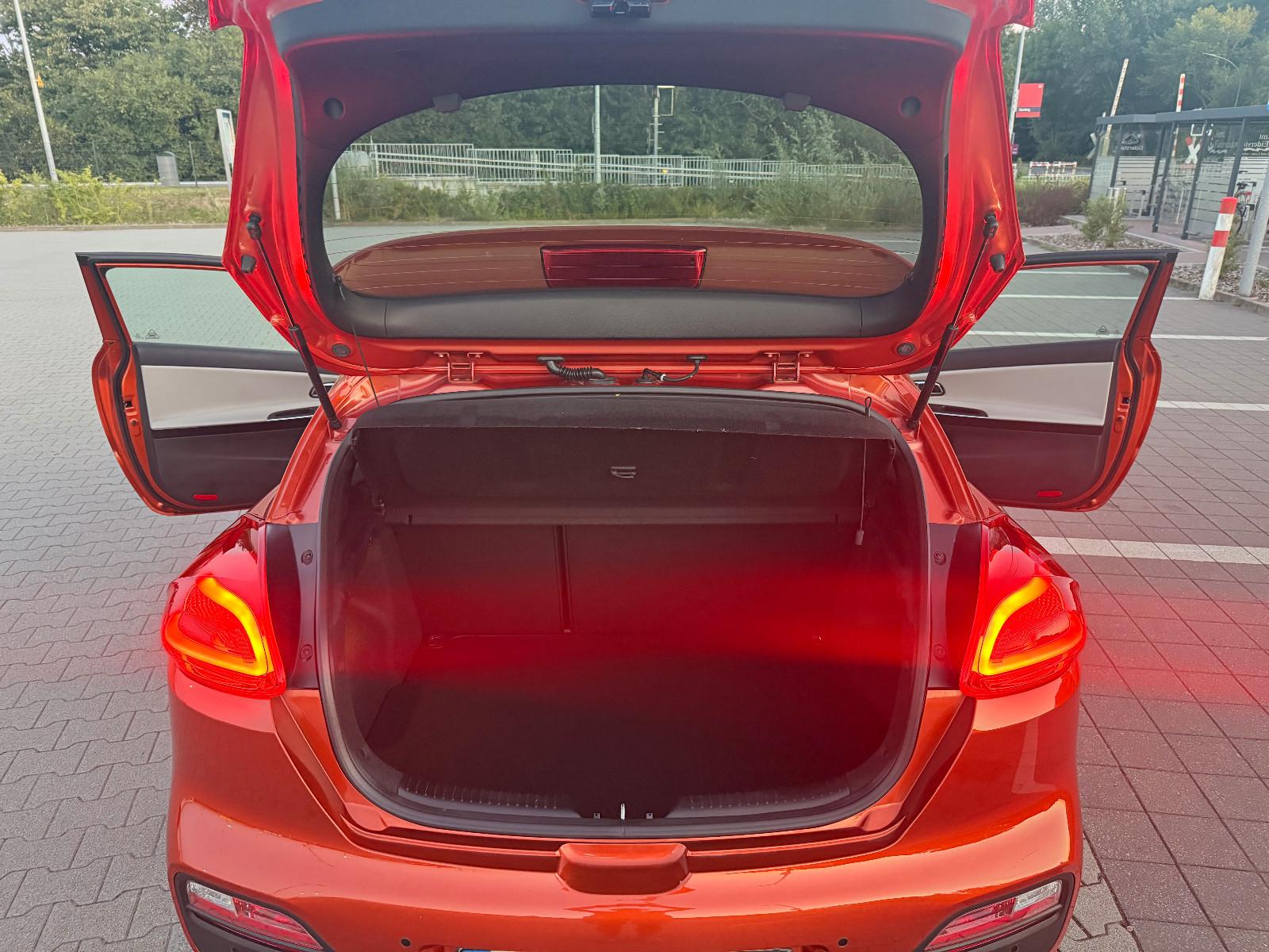 Kia pro_cee'd / ProCeed 1.6 GDI Spirit pro_cee'd...
