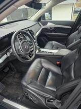 Volvo XC90 D5 AWD Geartronic Momentum Momentum - Volvo XC90 Gebrauchtwagen in Stuttgart