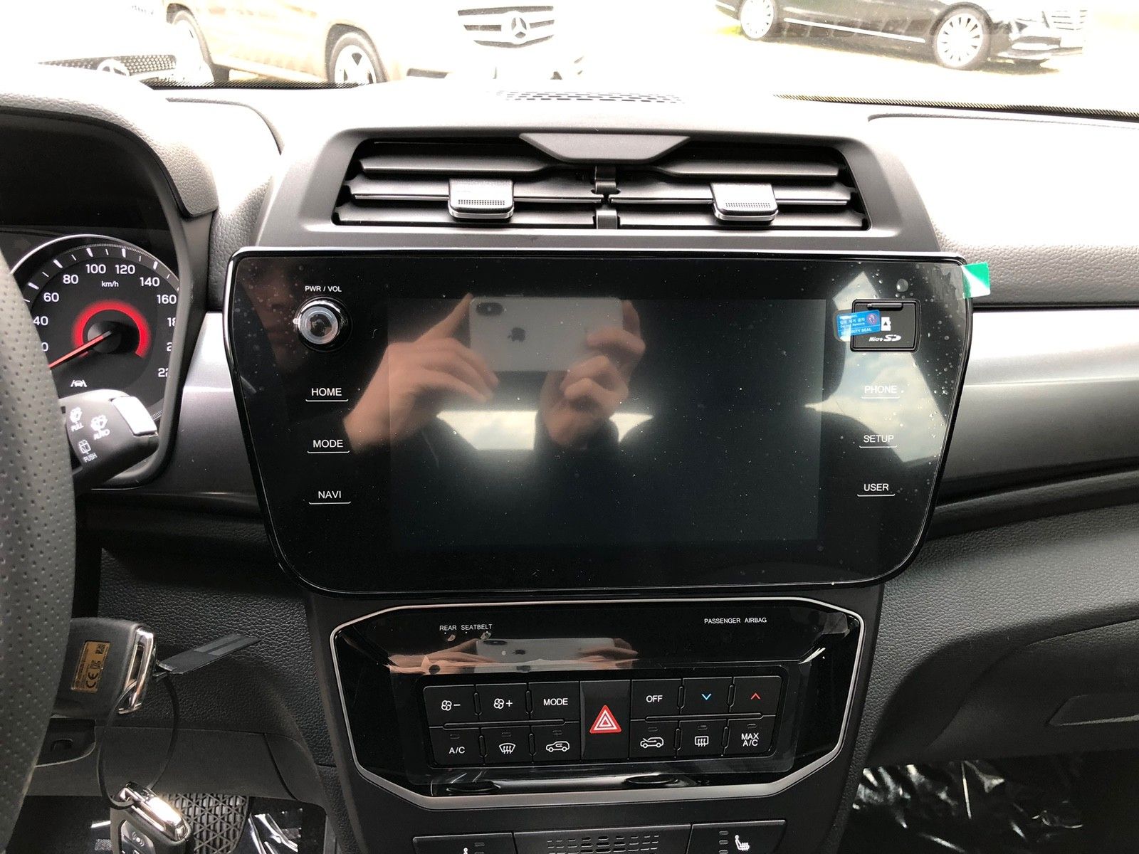 Fahrzeugabbildung Ssangyong Quartz IRON METAL NAVI+KAMERA+LENKRADHZGNavi/BC