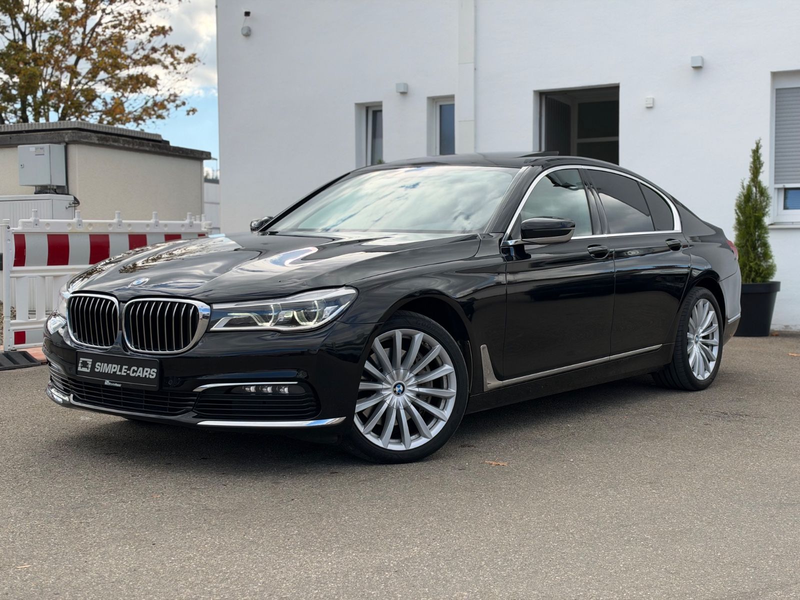 2017 BMW 730