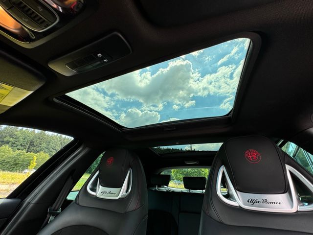 ALFA ROMEO Giulietta Veloce