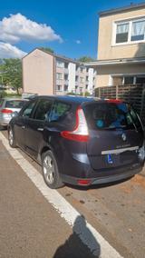Renault Grand Scenic  Motor Getriebe Top! - Renault Grand Scenic in Duisburg