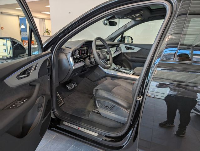 Audi Q7 50 TDI quattro S line