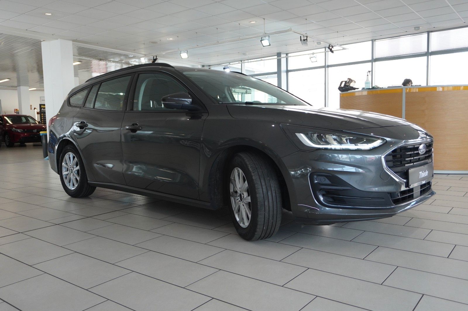 Fahrzeugabbildung Ford Focus Turnier 1.5D COOL & CONN. NAVI/LED/KAMERA