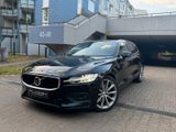 Volvo V60 Kombi Momentum,LED,.ACC,KAMERA-360,1 Hand - Volvo aus 2021