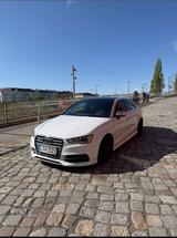 Audi AUDI S3 8V Limousine 2.0TFSI VOLLAUSSTATTUNG - Audi S3: 8l