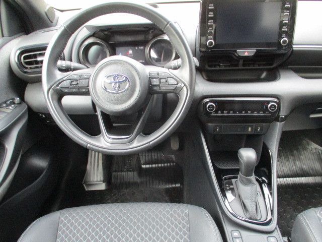 Fahrzeugabbildung Toyota Yaris Hybrid Style
