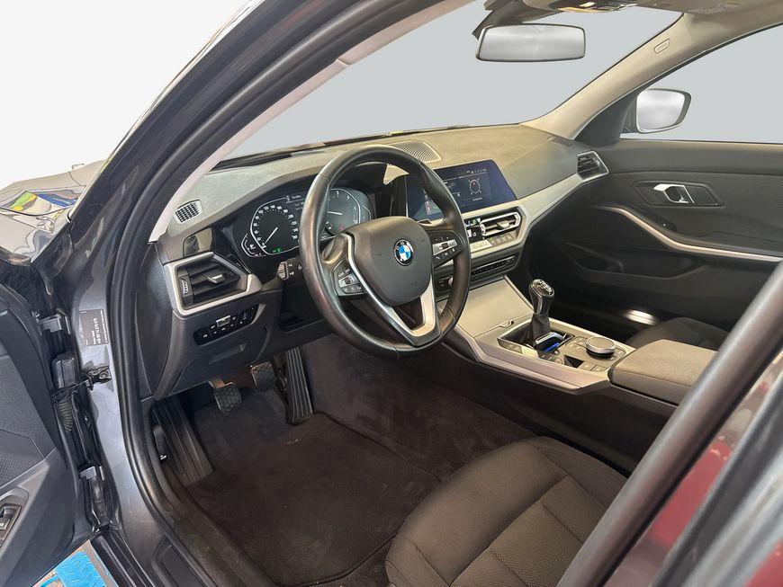 BMW 318d Touring Advantage *HuD*SHZ*