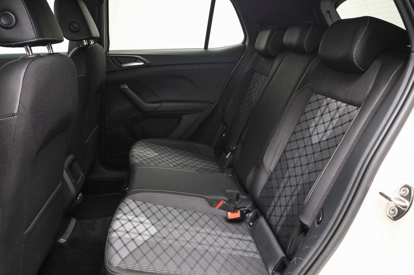 Volkswagen T-Cross - Bild 12
