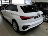 Audi A3 Sportback S line 1.4 40 TFSI e 150kW S tronic - Audi A3: Weiß, Leder