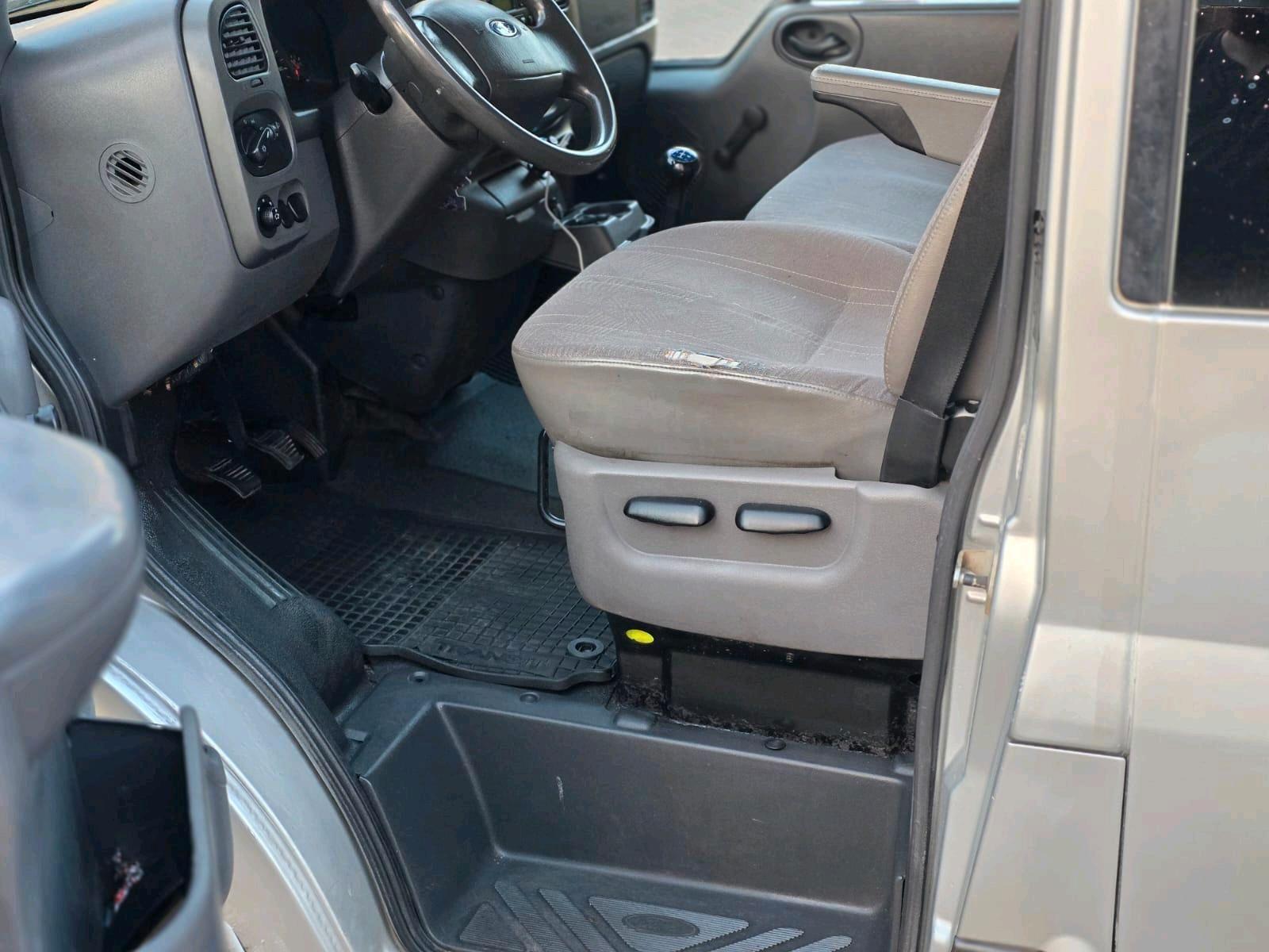 Ford Transit 2005 — photo 7