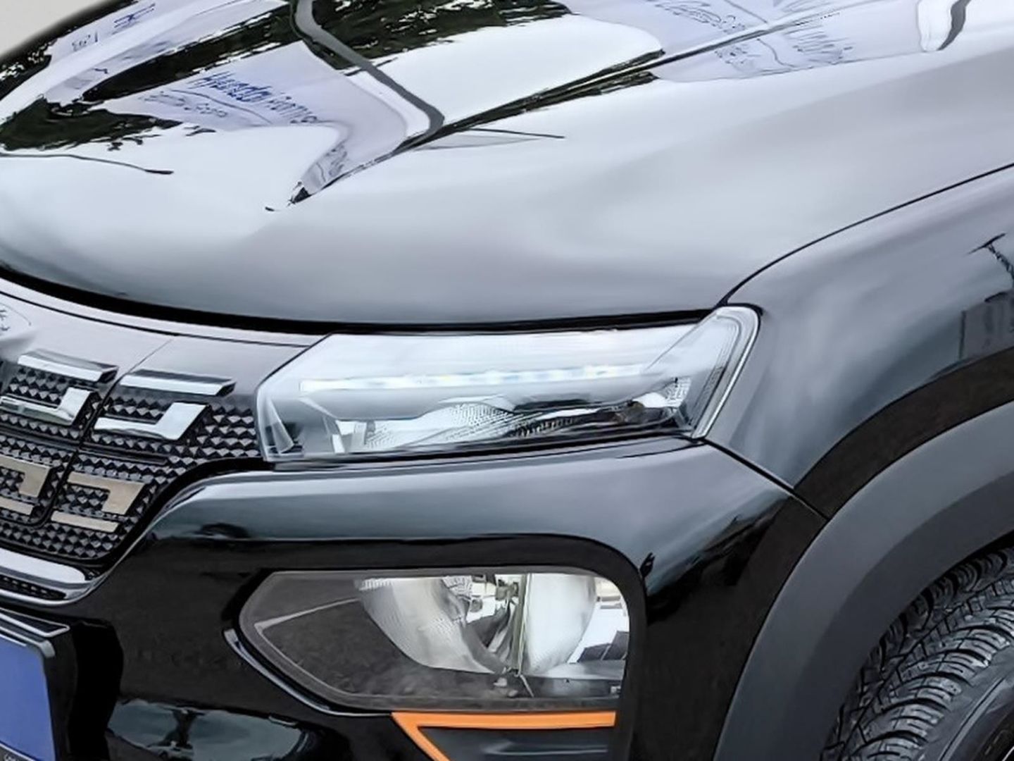 Fahrzeugabbildung Dacia Spring Electric 45 COMFORT PLUS ALLWETTER+KAMERA