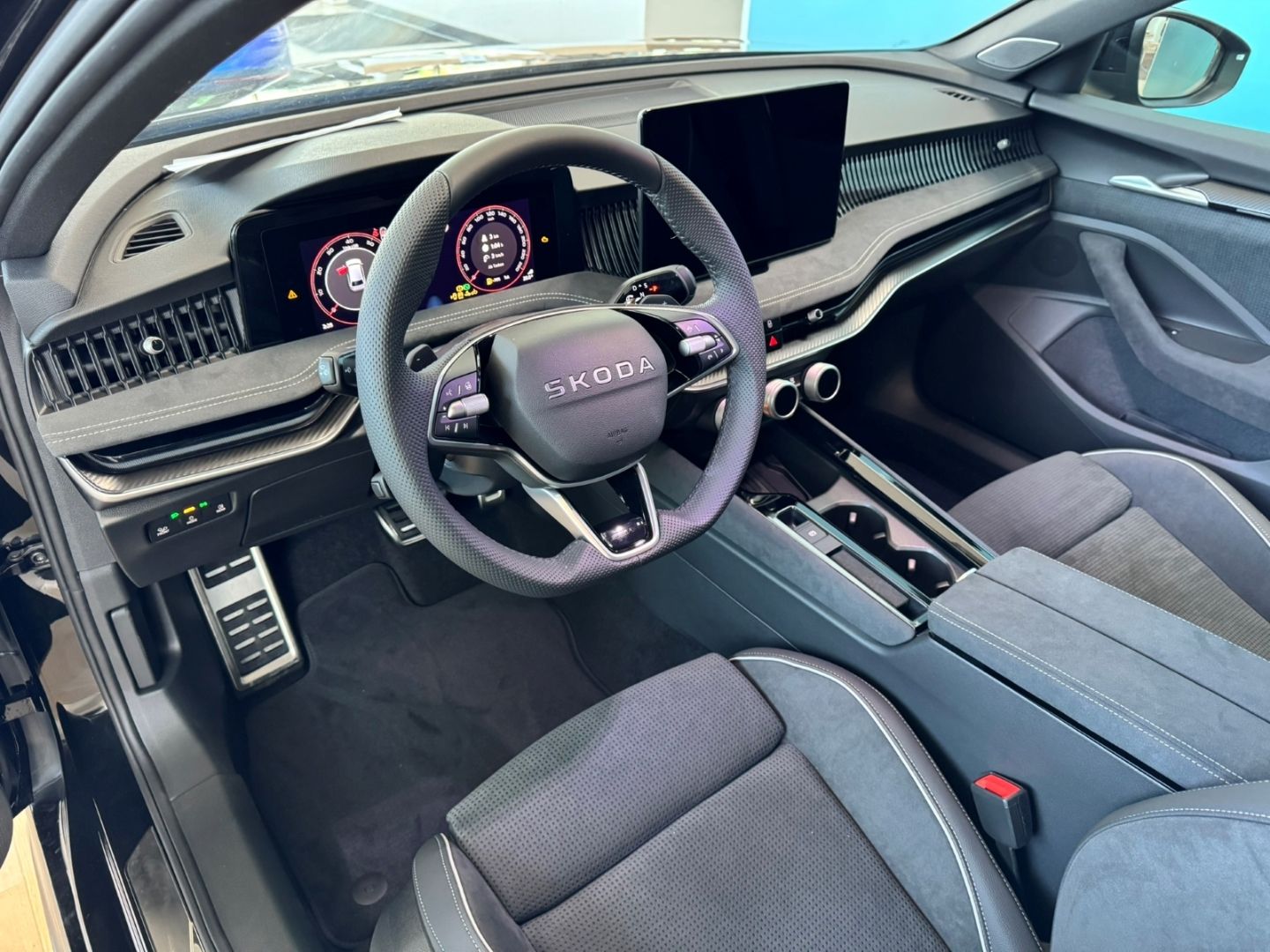 Superb Combi Sportline 2,0TSI *Assist*MTRX*Navi!