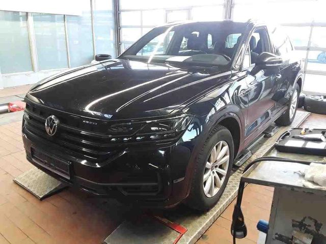 Volkswagen Touareg R LINE 4Motion 3.0 V6 TDI /TRAVEL/BLACK