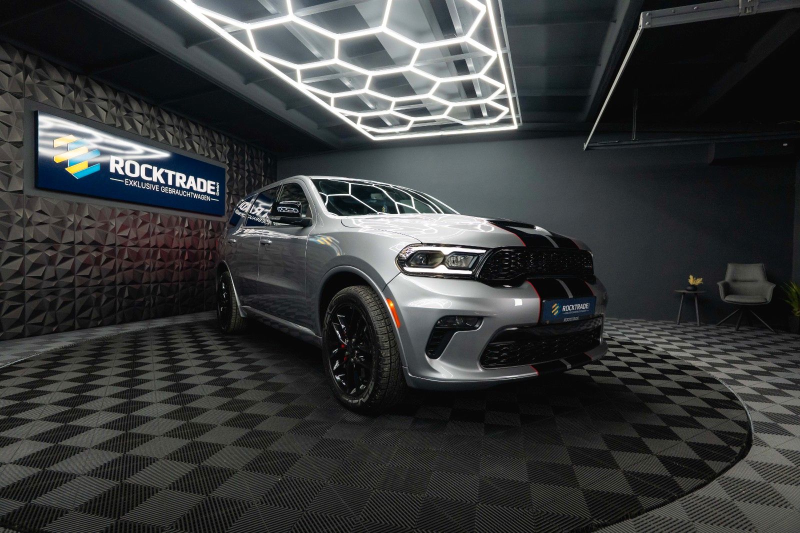 Fahrzeugabbildung Dodge Durango 5.7 V8 R/T SRT 4x4 Night-Paket Modell 22