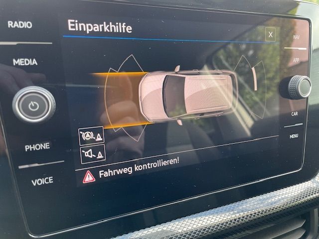 T-Cross 1.0 TSI Life IQ Drive Navi LED ACC Apple