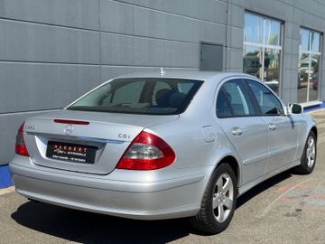 Mercedes E 220 - 6