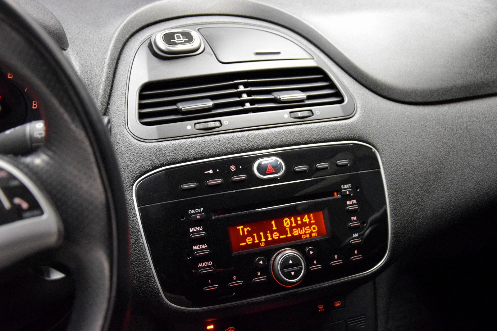 Fahrzeugabbildung Abarth Punto Evo ESTETICO  -  1. Hand & FIAT Scheckheft