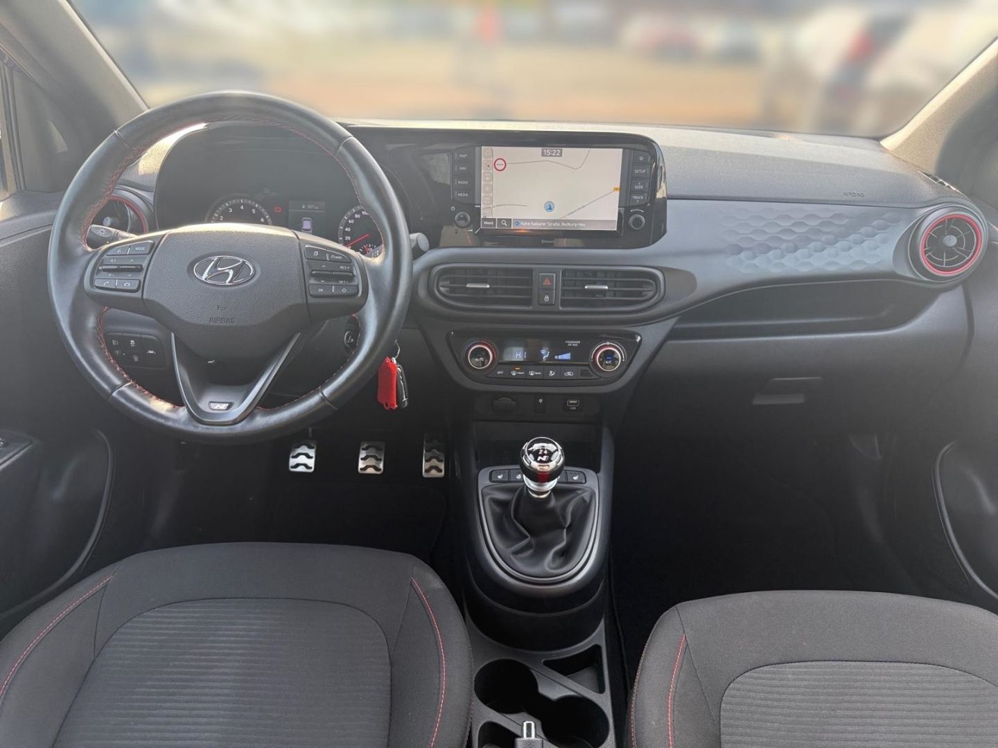 Fahrzeugabbildung Hyundai i10 EU6d (MJ22) 1.0 Benzin Turbo M T N Line Dach