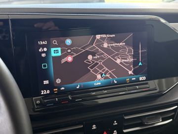 Volkswagen Caddy Maxi eHYBRID DSG STYLE ACC KAM 7SITZ AHK