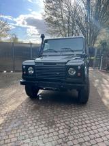 Land Rover Defender 110 Td5 3-Türer - gebrauchte Land Rover Defender aus dem Jahr 2006