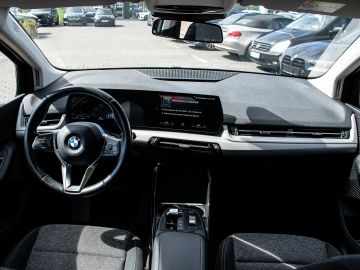 BMW 218 Active Tourer - 9
