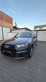 Audi 3.0TDi S LINE 22Z./ACC/PANO/360°/AHK/StHz - Audi Q7 in Düsseldorf