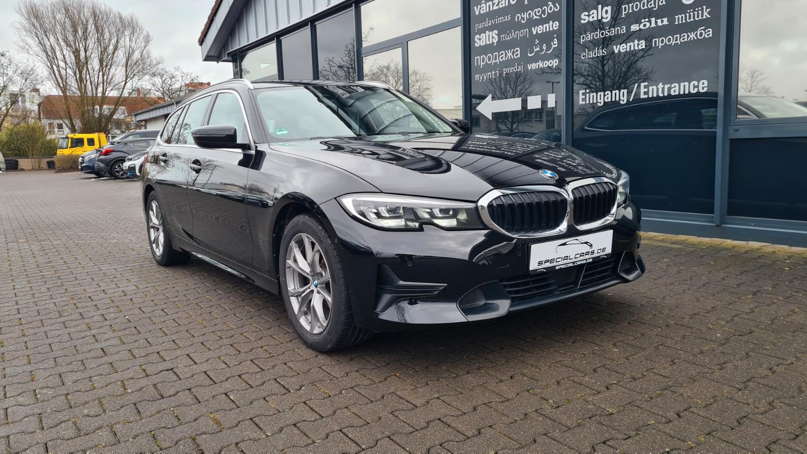 BMW 318 i Sport Line - LC PRO - ASSISTS -