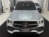 Mercedes-Benz GLE 300 d 4M 9G AMG-LINE*PANO*DISTR*360*MB100 - Autos mit Allradantrieb
