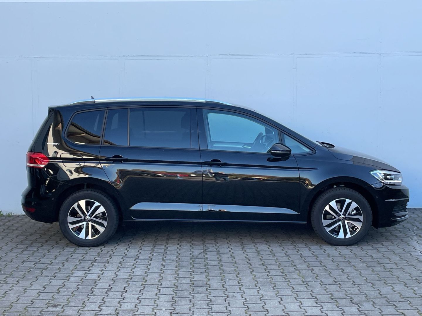 Touran ENERGY 1.5TSI DSG AHK/Kamera/ACC/Navi/LED