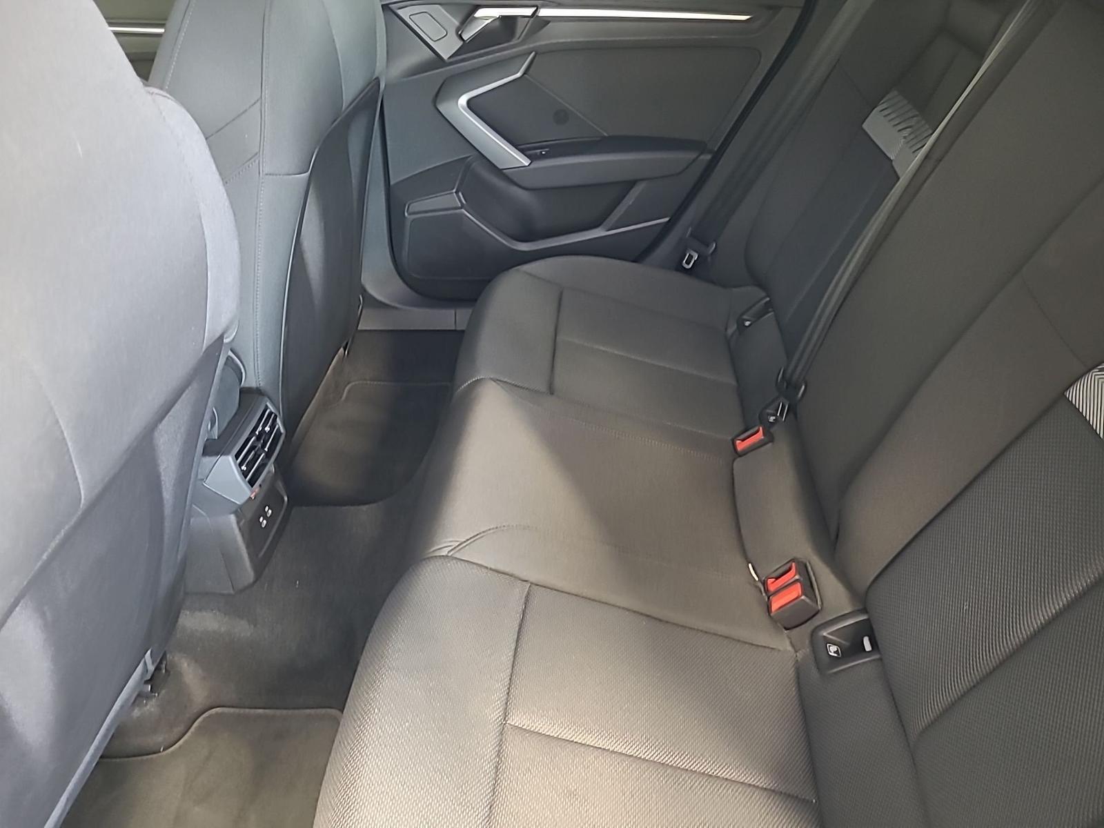 Audi A3 Sportback Hybrid *NAVI*KAMERA*KESSY*LED*5J GA