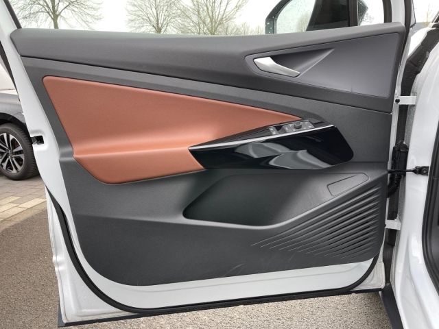 ID.4 1st Pro Performance Keyless Rückfahrkam. AH