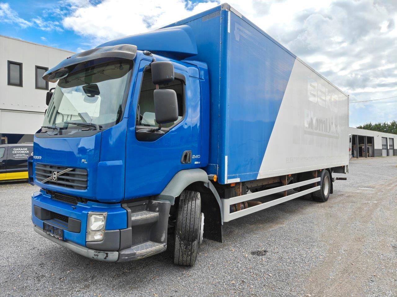 Volvo FL7 240 Boxtruck 8.4 meters Euro5