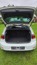 Volkswagen Golf - 9