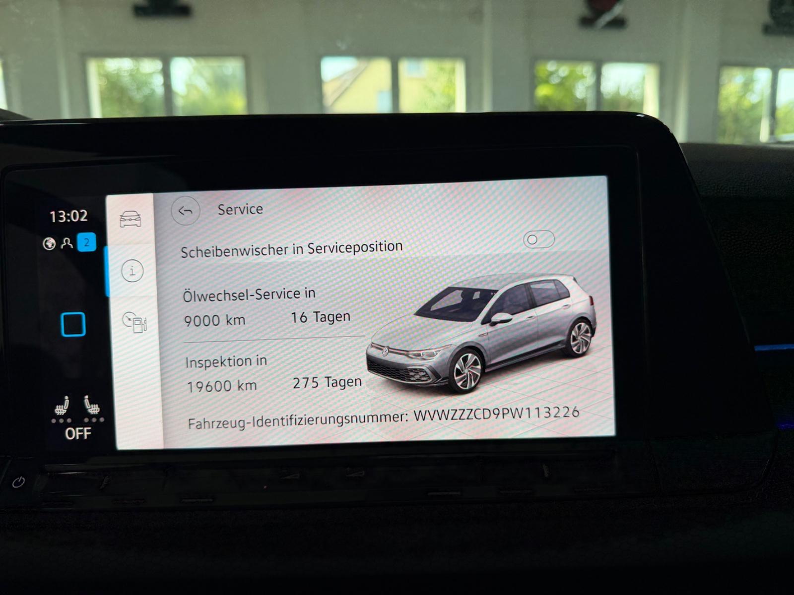 Volkswagen Golf VIII Lim. GTI 2.0TSI DSG/SOUND/CAM/ACC/19", миниатюра 21