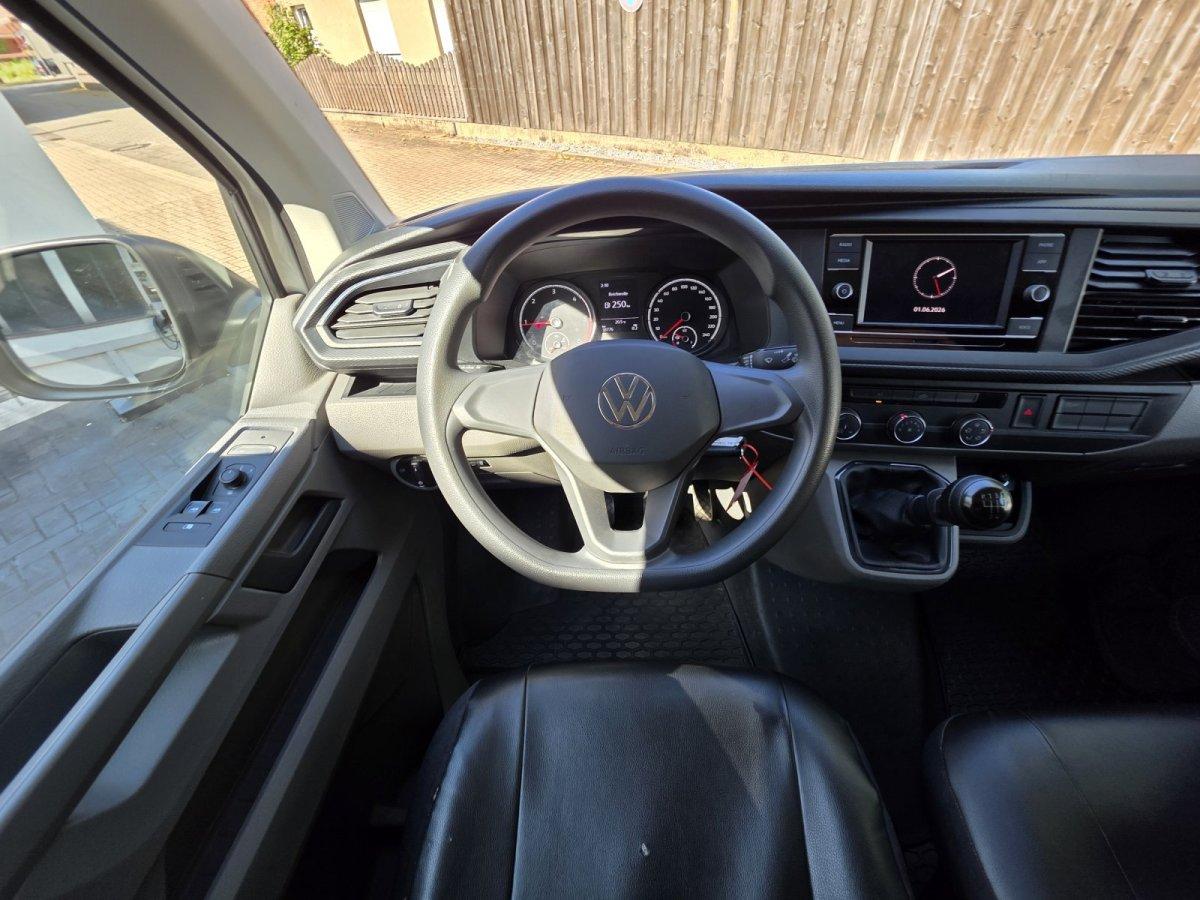 Volkswagen T6.1 Transporter Kasten  FWD *AHK *RFK