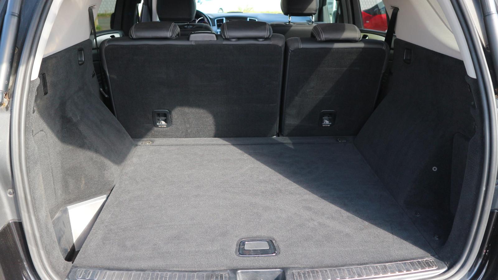 Mercedes-Benz ML 350 CDI BlueTec 4Matic AHK/Leder/NAVI/Xenon..