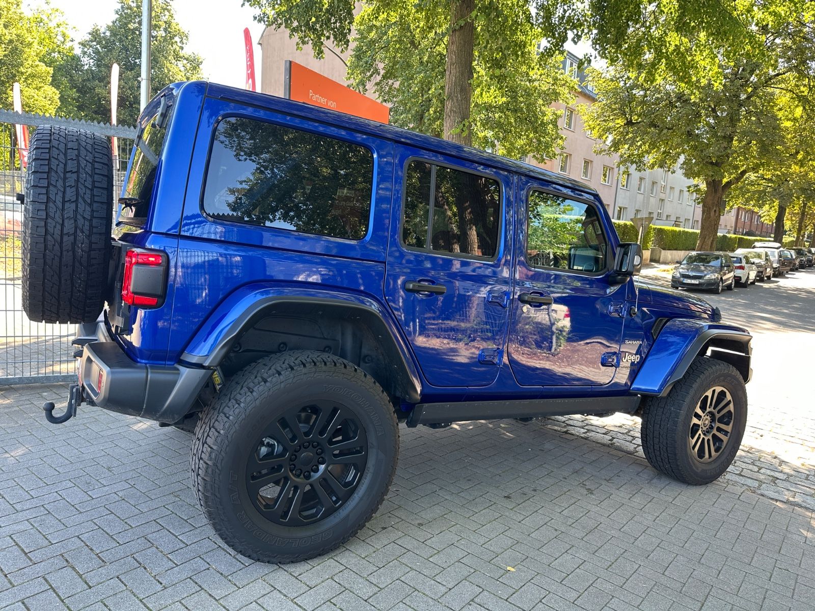 Fahrzeugabbildung Jeep Wrangler Sahara AEVDualSportRT*KotflügelJL