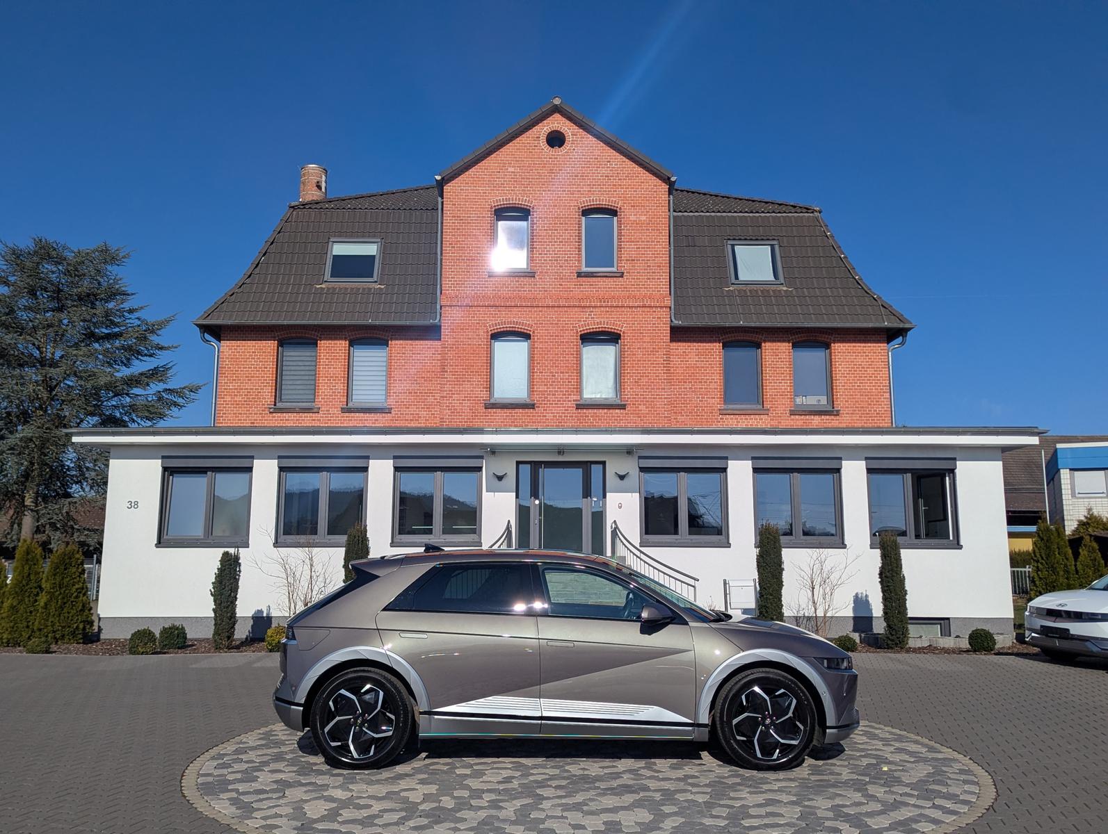 Hyundai Ioniq 5 Uniq 4WD PIXEL PANO RELAX NSCCSOH-98%