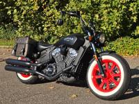 Indian Scout Bobber mit Extras