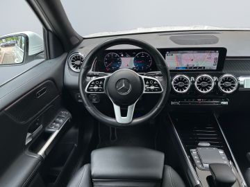 Mercedes GLB 180 - 12