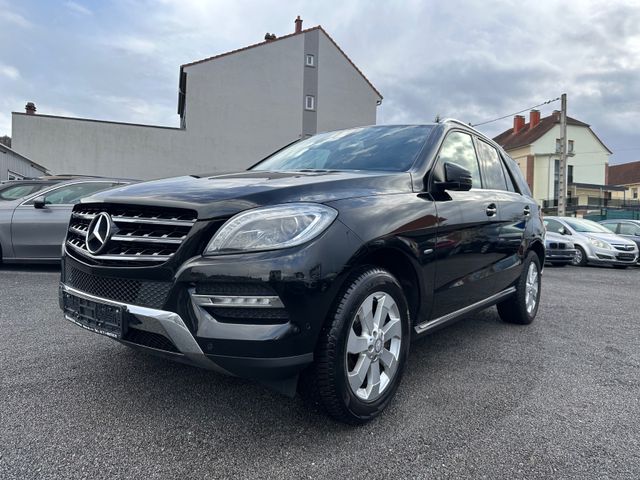 Mercedes-Benz ML 350 CDI BlueTec KAMERA + AHK +SPURHALTE+LEDER