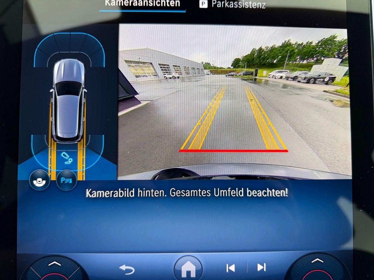 Fahrzeugabbildung Mercedes-Benz C 300 d T AMG+AHK+DISTRO+AMBIENTE+LED+CARPLAY+