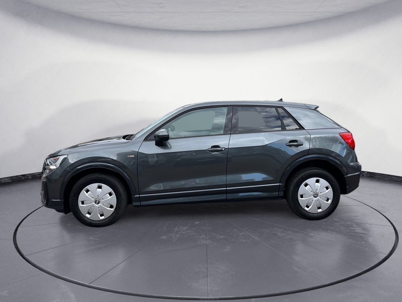 Audi Q2  35 TFSI S-line LED/Kamera/Navi/Ass 35 TFSI S imagem 3