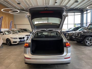 MYAUTOCENTER – Gebraucht- und Jahreswagen mit Werkstattservice in Pfaffenhofen Volkswagen Golf VIII Variant Life *1. Hand*Kamera*AHK*Klima