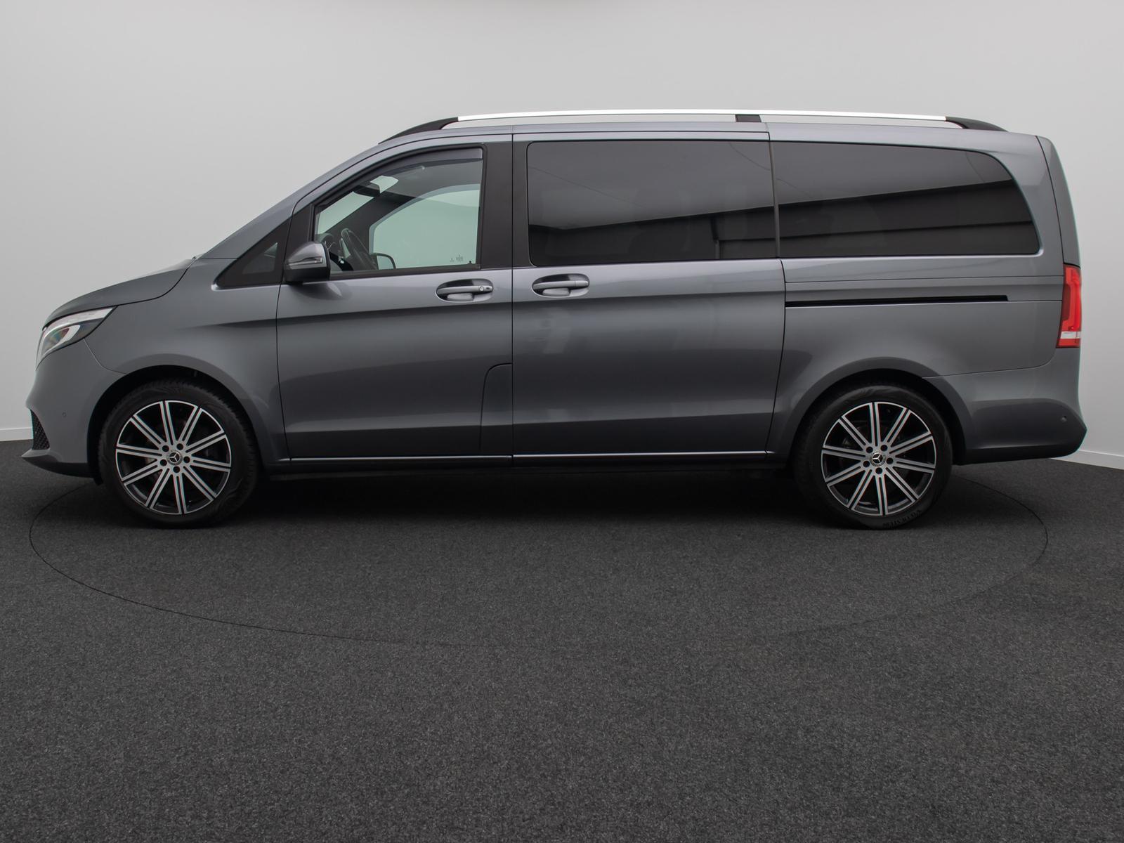 Mercedes-Benz V 250 ACC Kamera Burmester AHK TischPaket 19Zoll